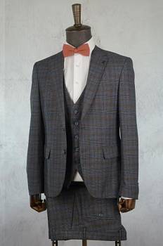 Костюм мужской тройка Монк