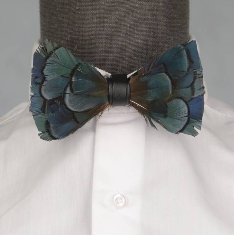 Бабочка мужская с перьями 0005